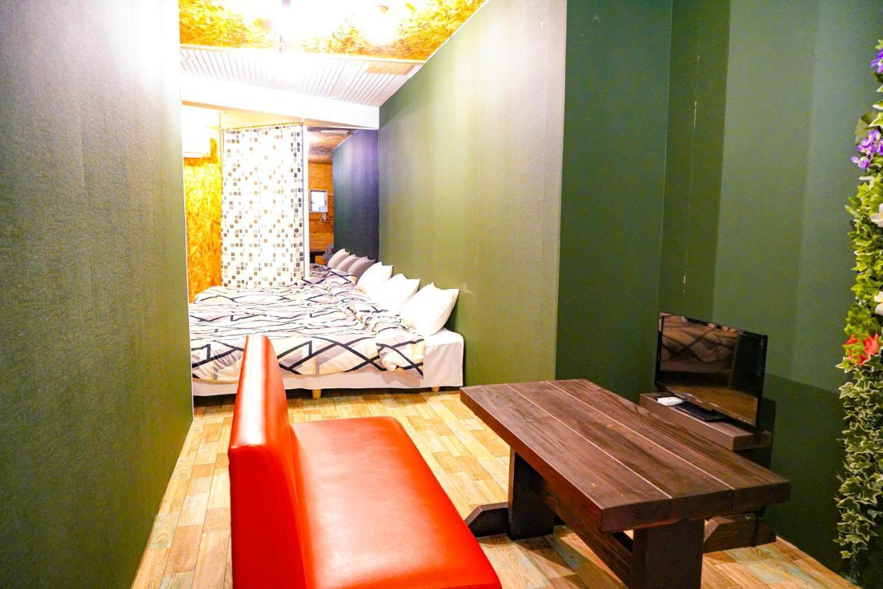 One Hostel Himeji Ngoại thất bức ảnh